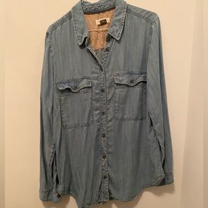 Anthropologie Pilcro denim button up shirt